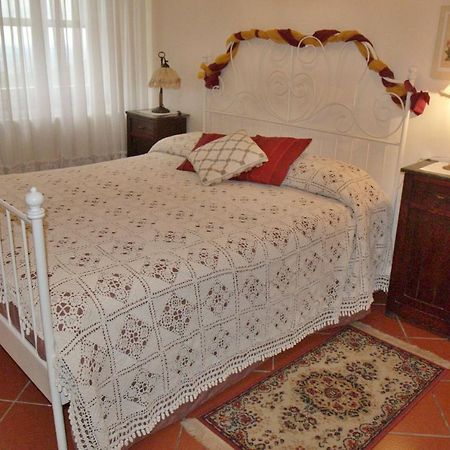 B&B Rosso Baccara Montevettolini Buitenkant foto