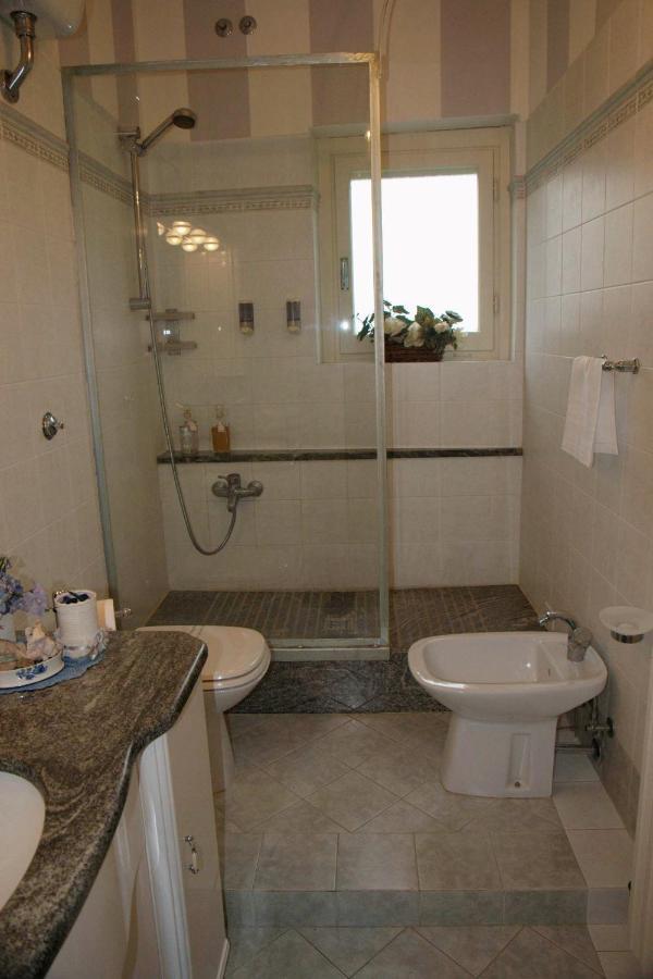 B&B Rosso Baccara Montevettolini Buitenkant foto