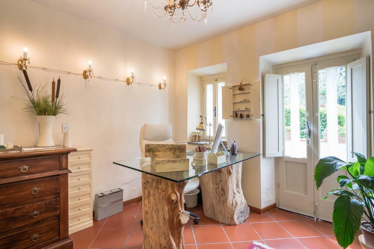 B&B Rosso Baccara Montevettolini Buitenkant foto