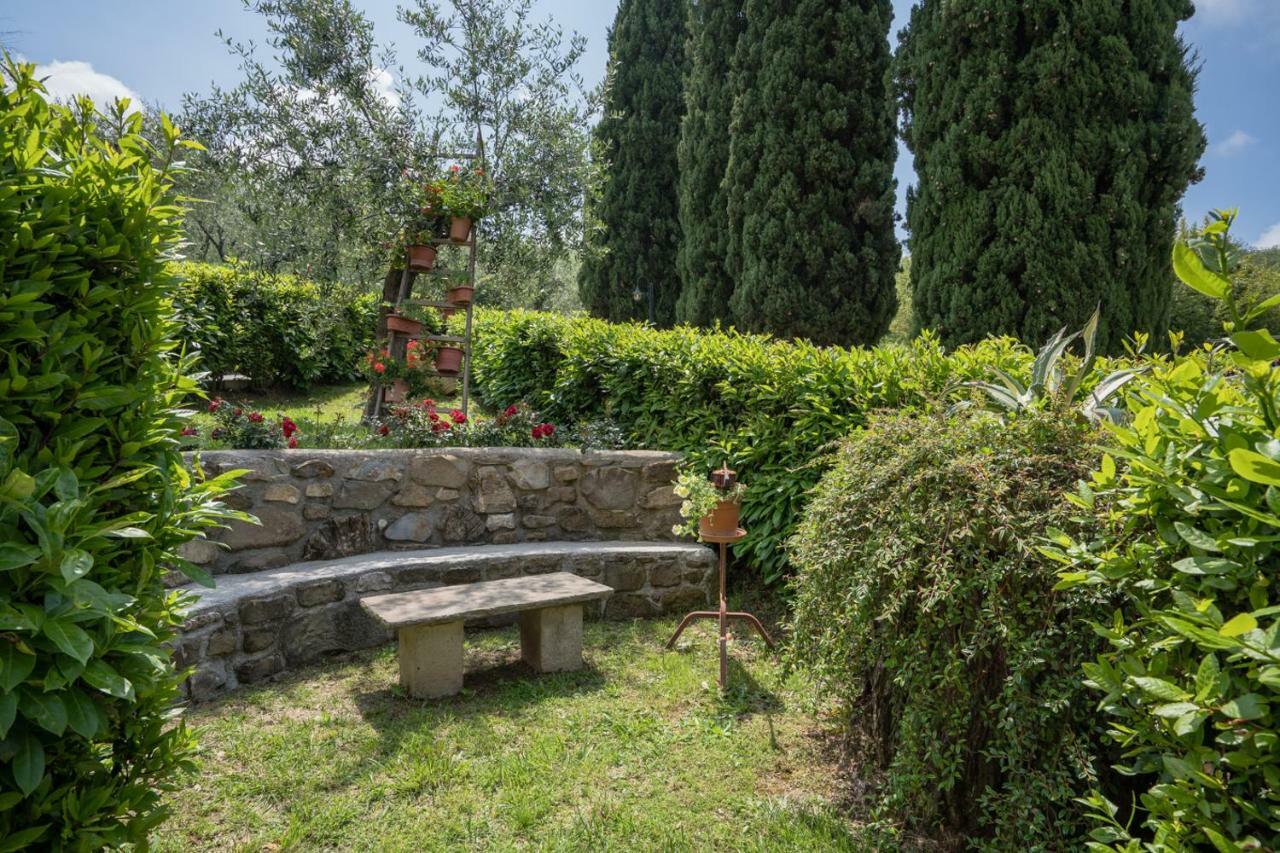 B&B Rosso Baccara Montevettolini Buitenkant foto