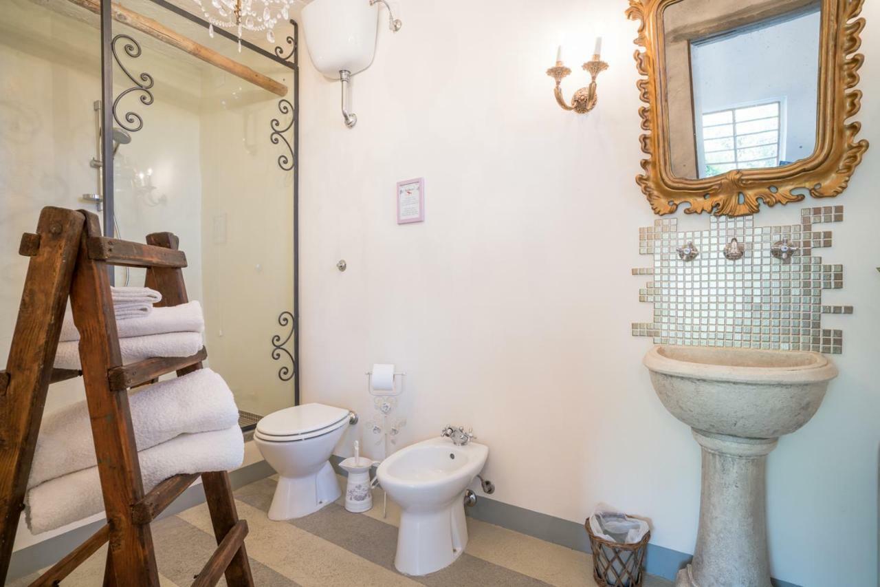 B&B Rosso Baccara Montevettolini Buitenkant foto