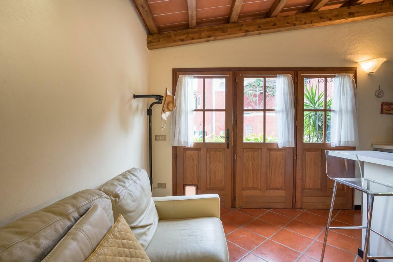 B&B Rosso Baccara Montevettolini Buitenkant foto