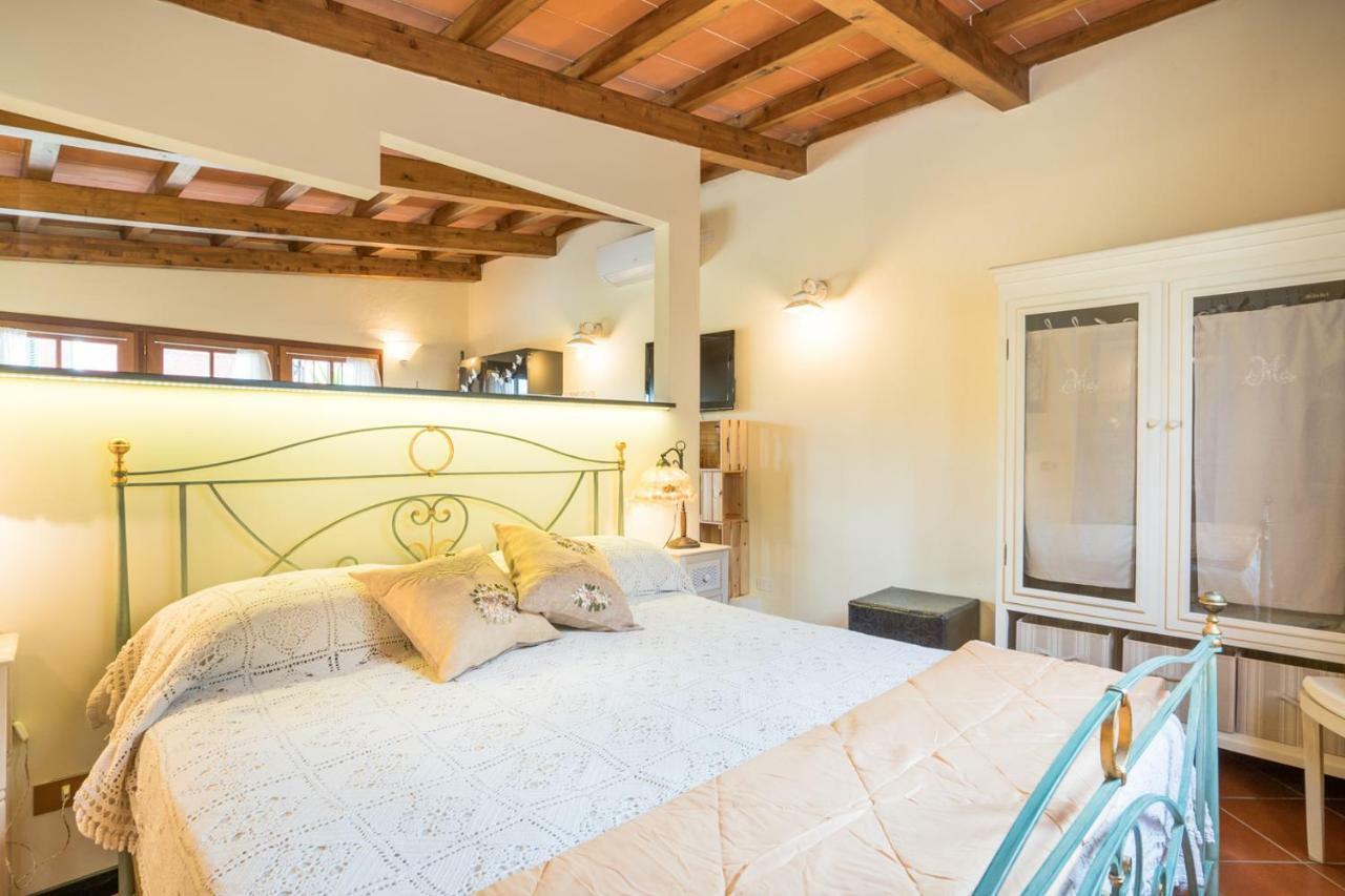 B&B Rosso Baccara Montevettolini Buitenkant foto